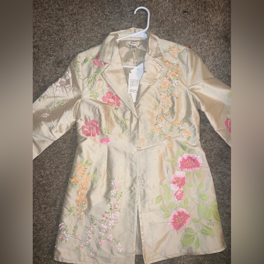 Pure silk Tyler boe Spring Jacket - Picture 2 of 5